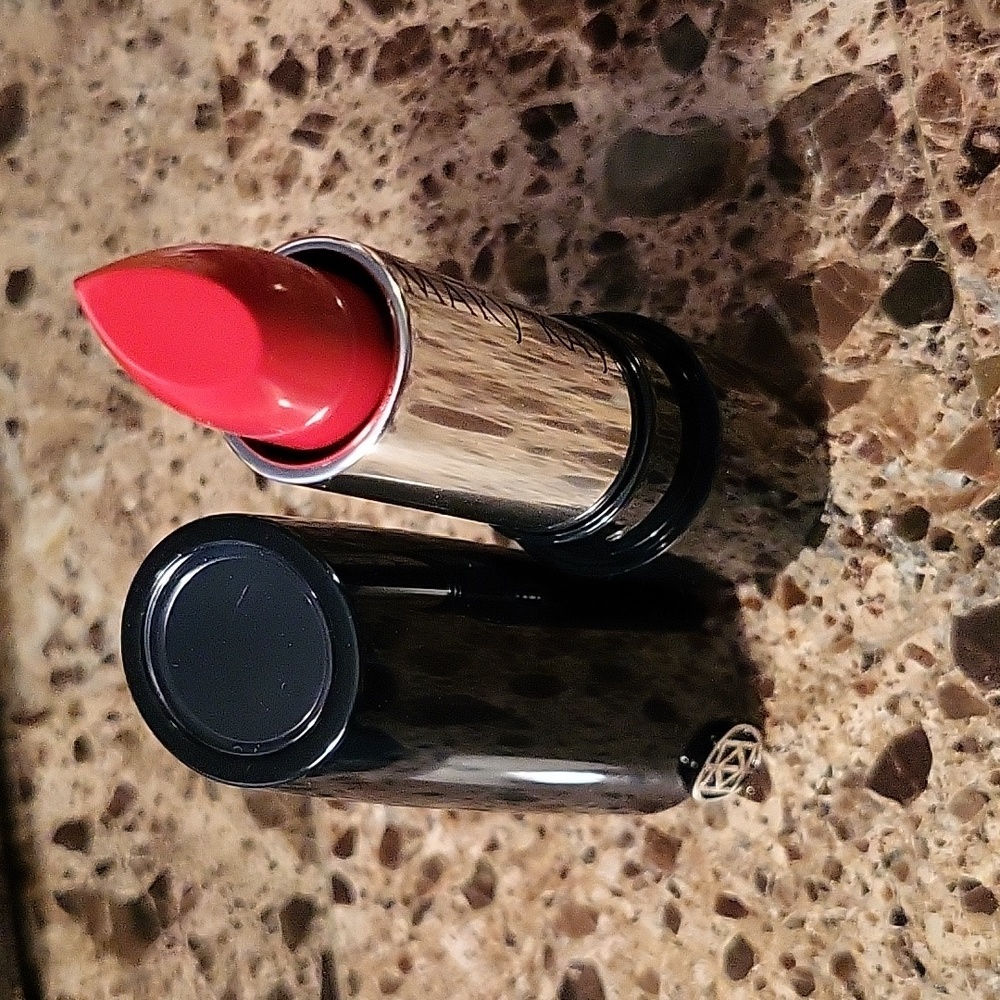 Poppy Please: Gel Semi-Matte Lipstick